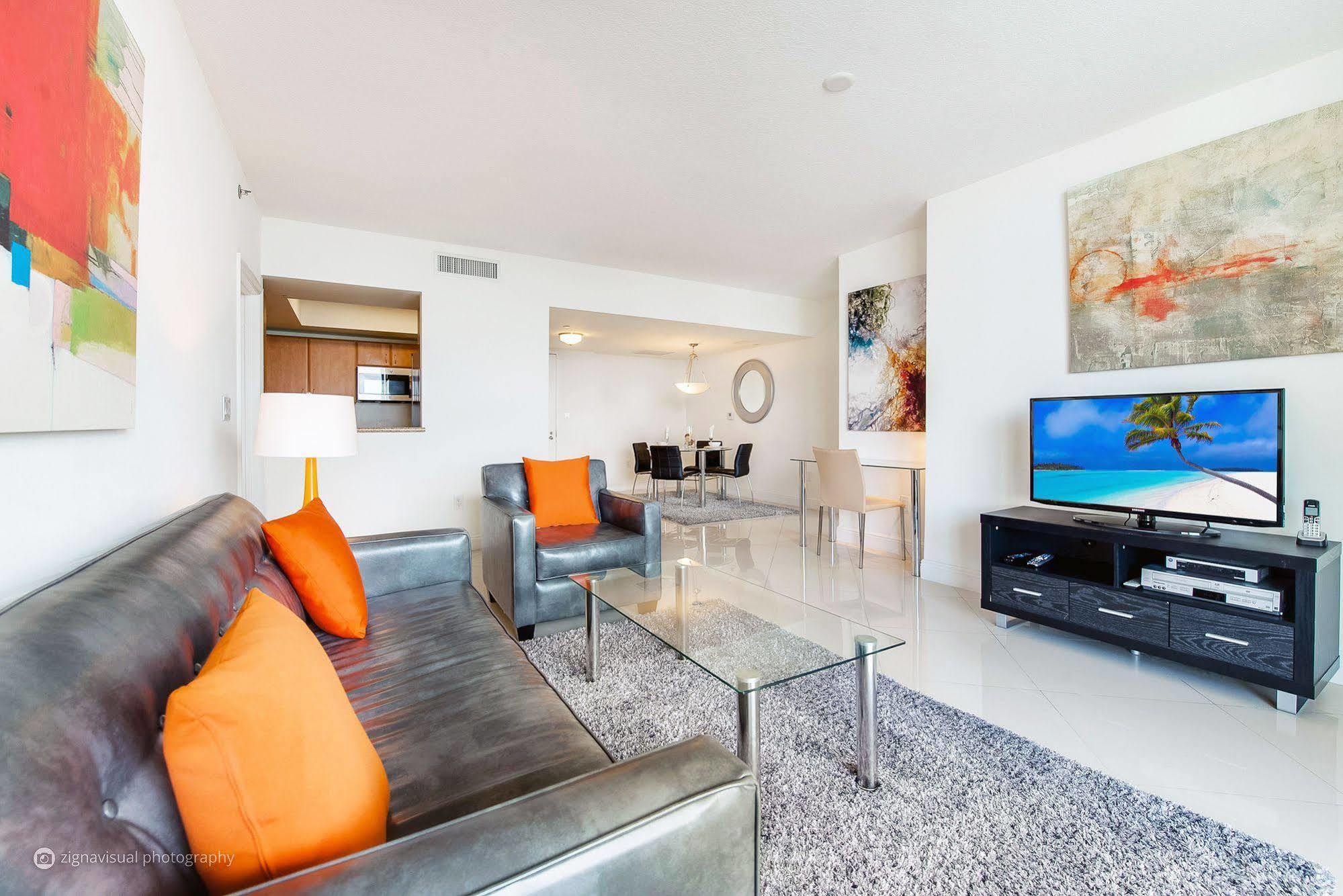 Churchill Suites Miami Brickell - One Broadway Exteriör bild